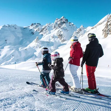 Confortable 2p+cabine, Skis Aux Pieds, Proche Commerces, 5/6 Pers - Fr-1-182a-32 شقة *