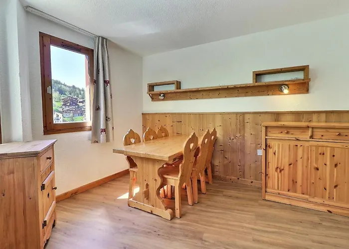 Confortable 2p+cabine, Skis Aux Pieds, Proche Commerces, 5/6 Pers - Fr-1-182a-32 Courchevel
